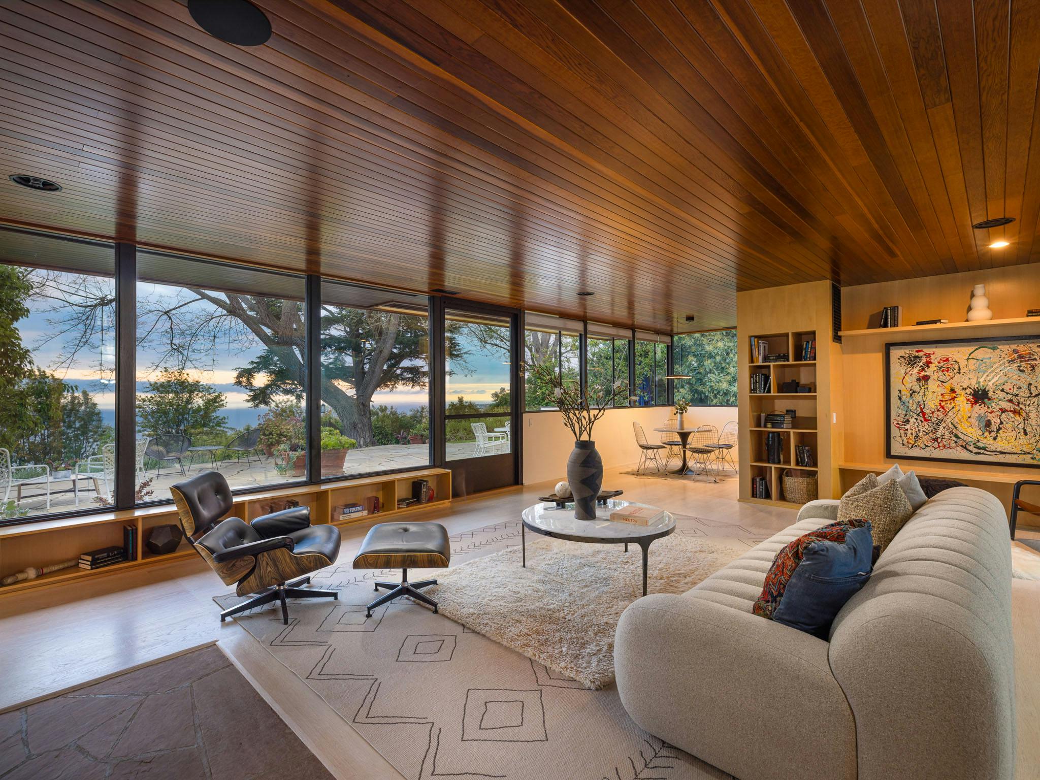 Meridith Baer Home - Interior Design