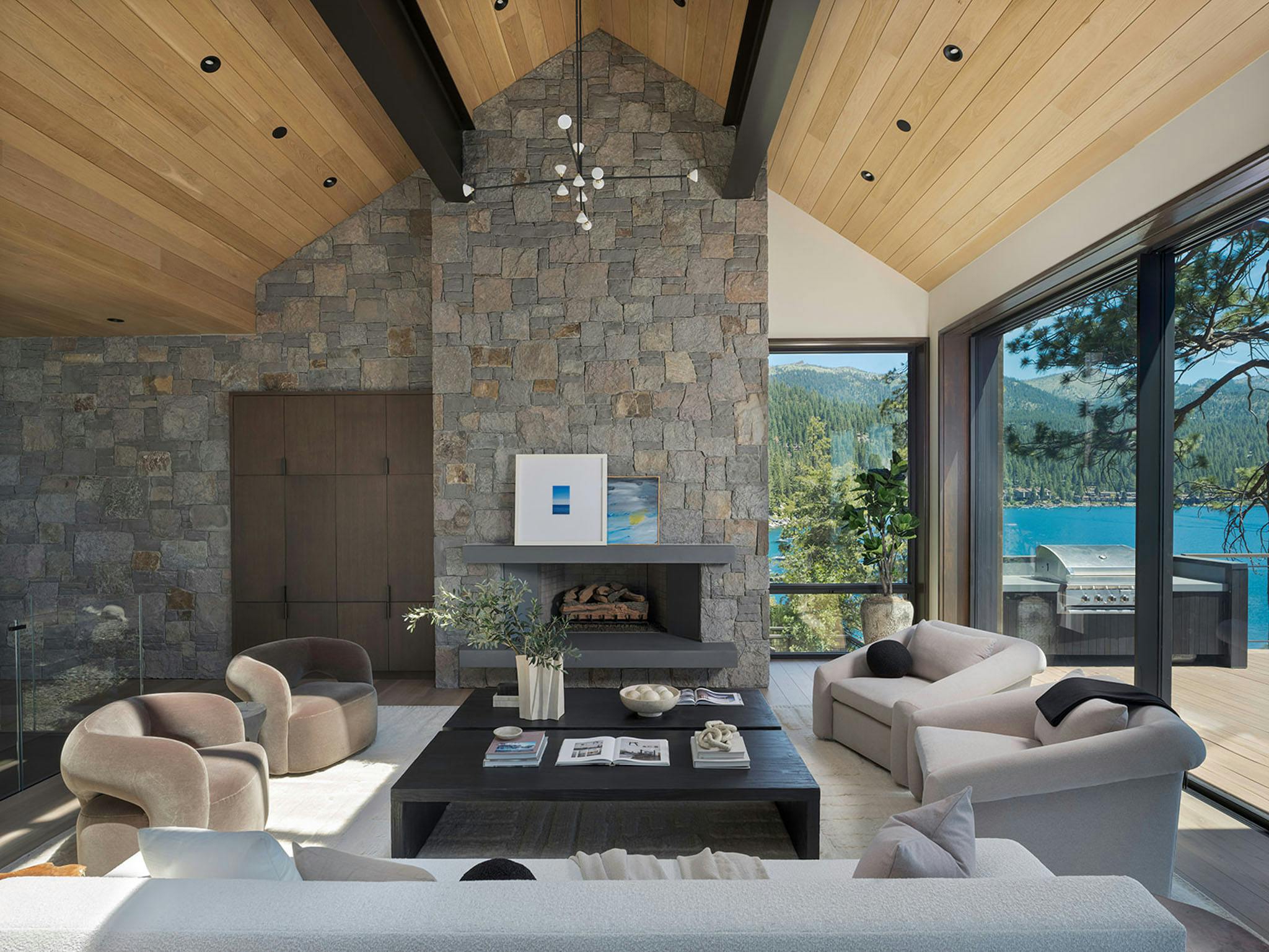 Meridith Baer Home - Interior Design