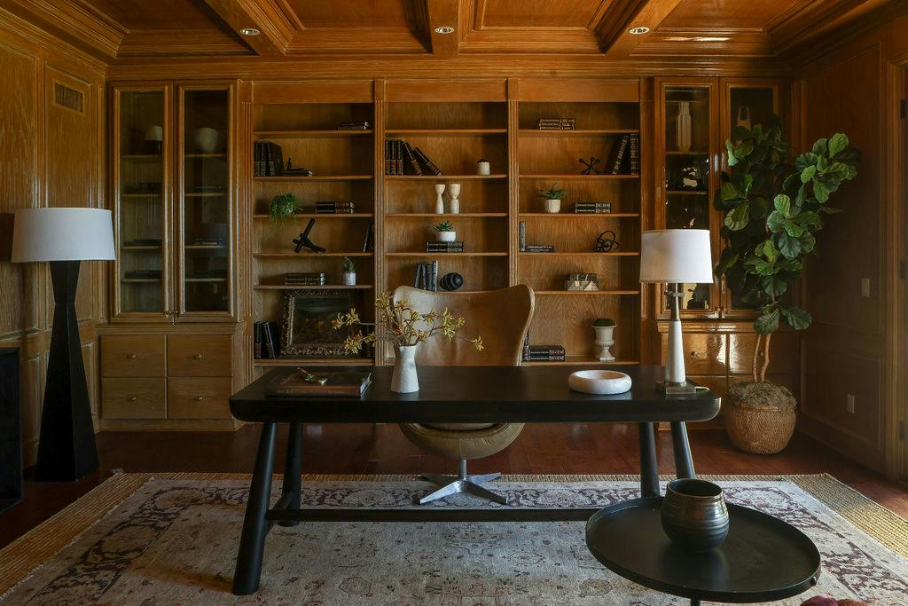 Meridith Baer Home - Home Staging